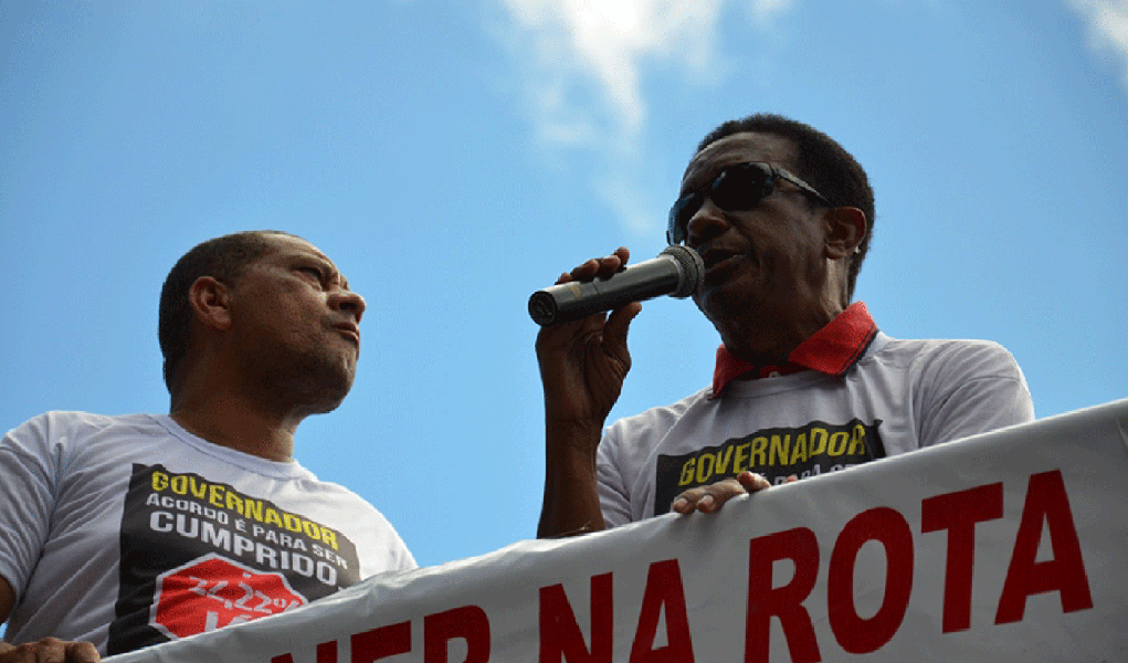 Professores grevistas vão resistir na ALBa