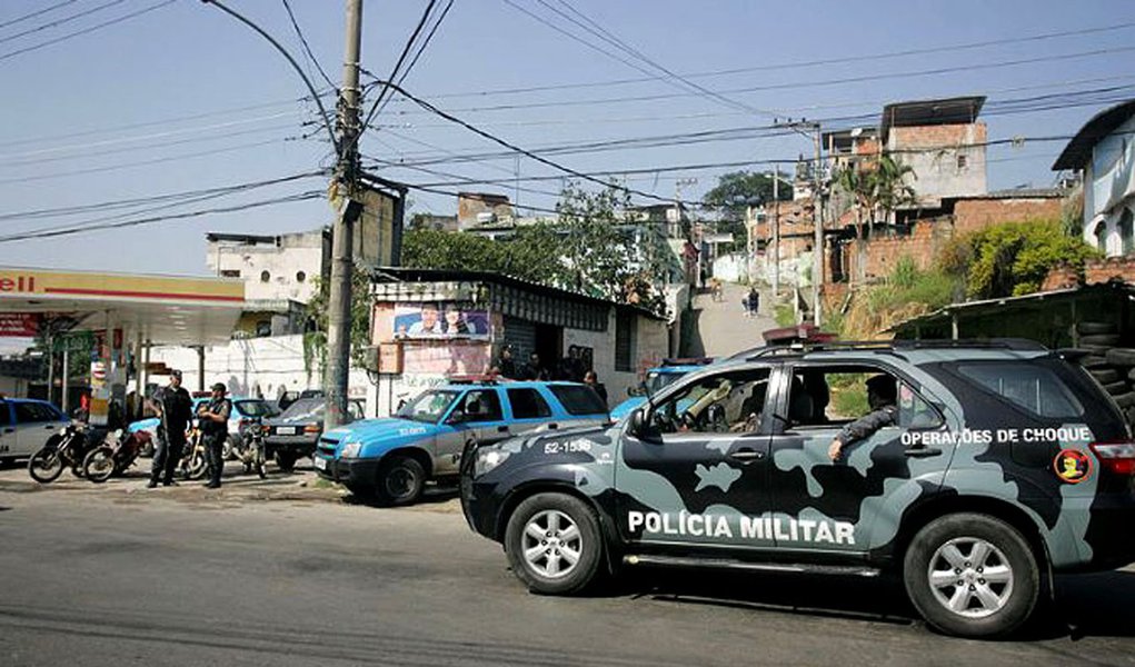 Três morros de subúrbio do Rio foram ocupados pela PM