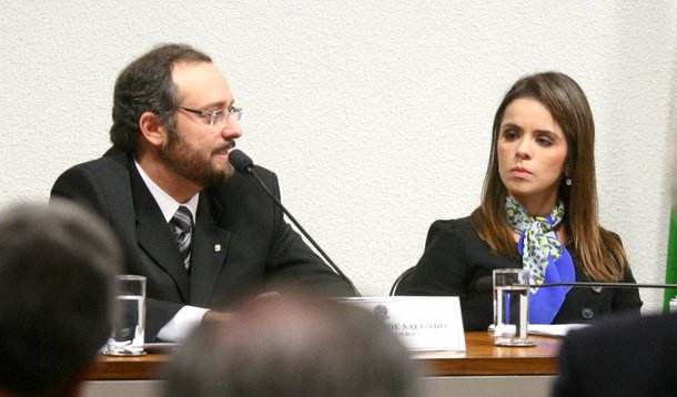 MPF quer confiscar bens de todo o bando de Cachoeira