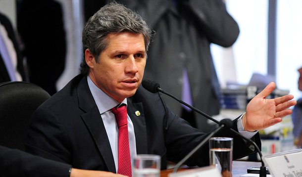 Direção tenta reunificar o PT em Pernambuco