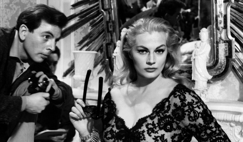 Anita Ekberg, de "A Doce Vida", pede ajuda financeira