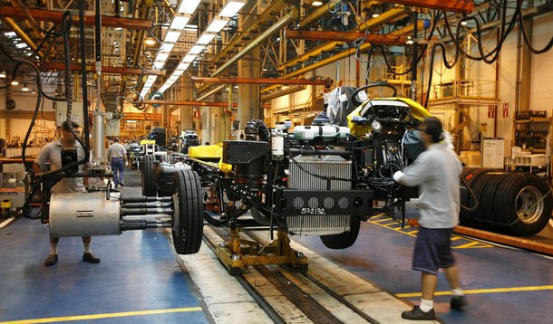 Mercado baixa previsão do PIB e sobe da inflação