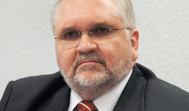 Gurgel: grampos contra Demóstenes são legais