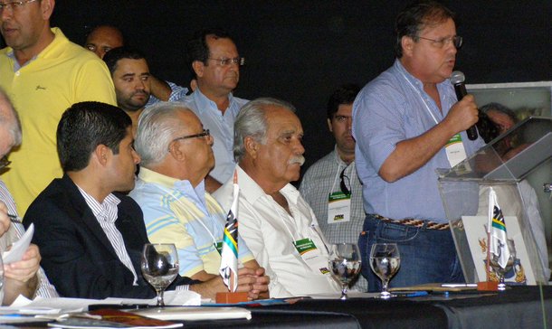 Geddel assume PMDB baiano e cobra apoio de ACM Neto