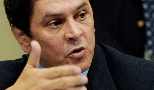 Chinaglia teria pedido para Jefferson não revelar mensalão