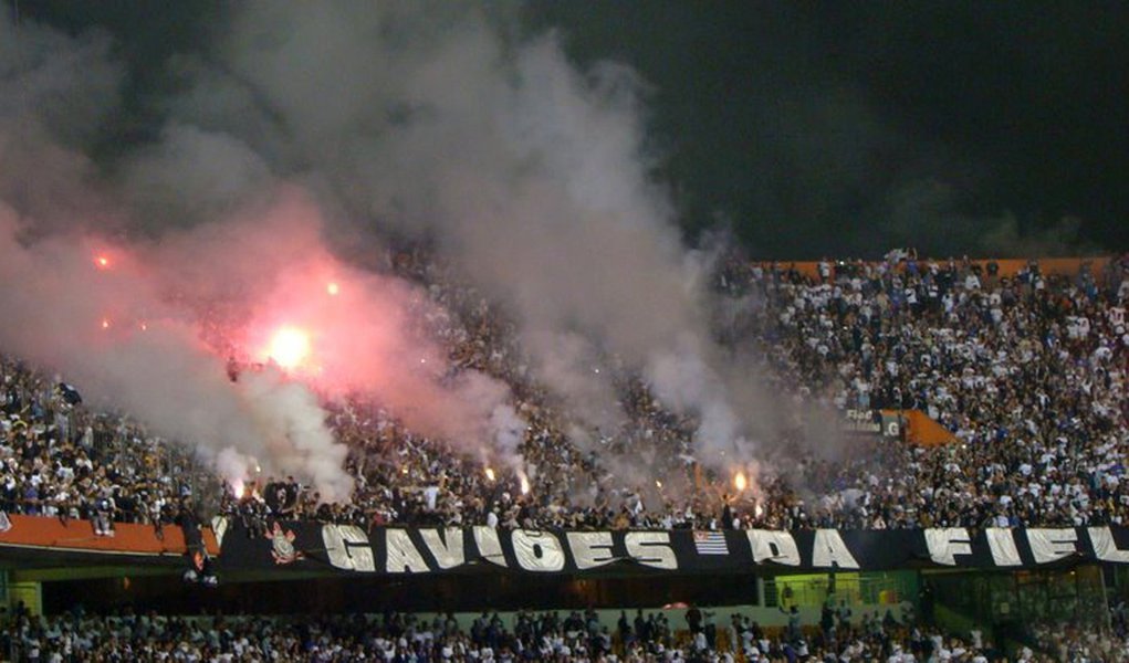 Corinthians lidera média de público do Brasileirão