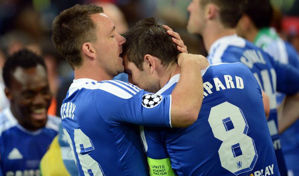 Chelsea perde Terry, mas ganha Lampard para Mundial