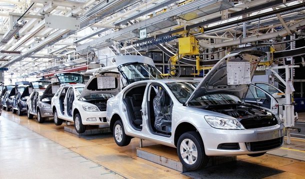 Montadoras devem produzir abaixo do previsto em 2012