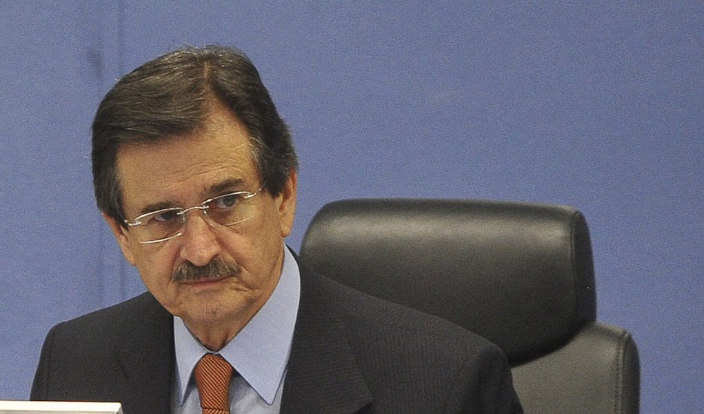 Peluso divulga nota em defesa de Lewandowski