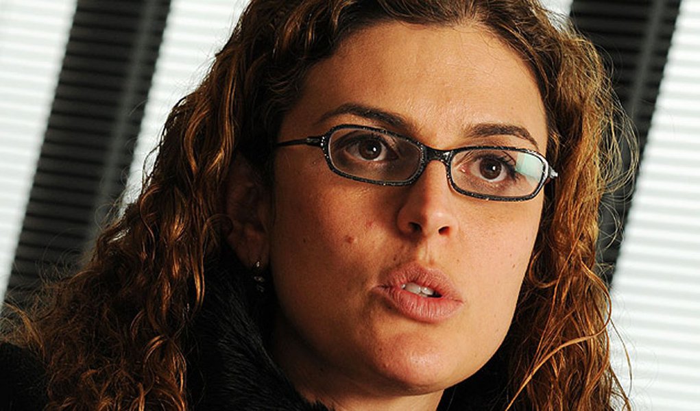 Aos 38 anos, Claudia Sender assume presidência da TAM