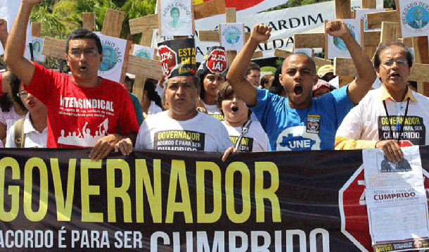 Greve dos professores causa danos "irreversíveis"