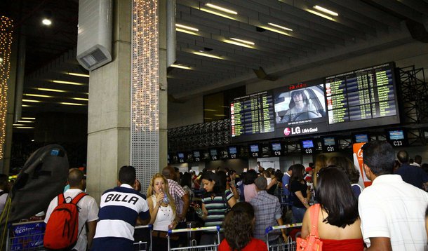 TST afasta risco de greve em aeroportos nas festas