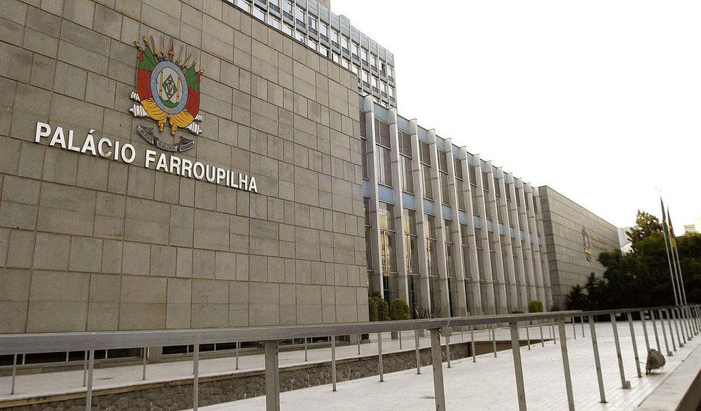 Superbactéria revela disputa política na Saúde
