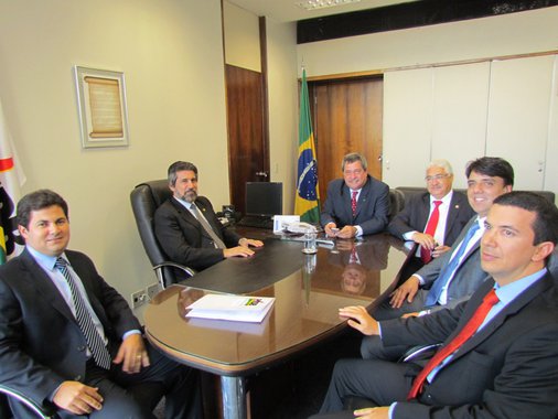 Precisamos consolidar relações e tomar decisões em conjunto”
