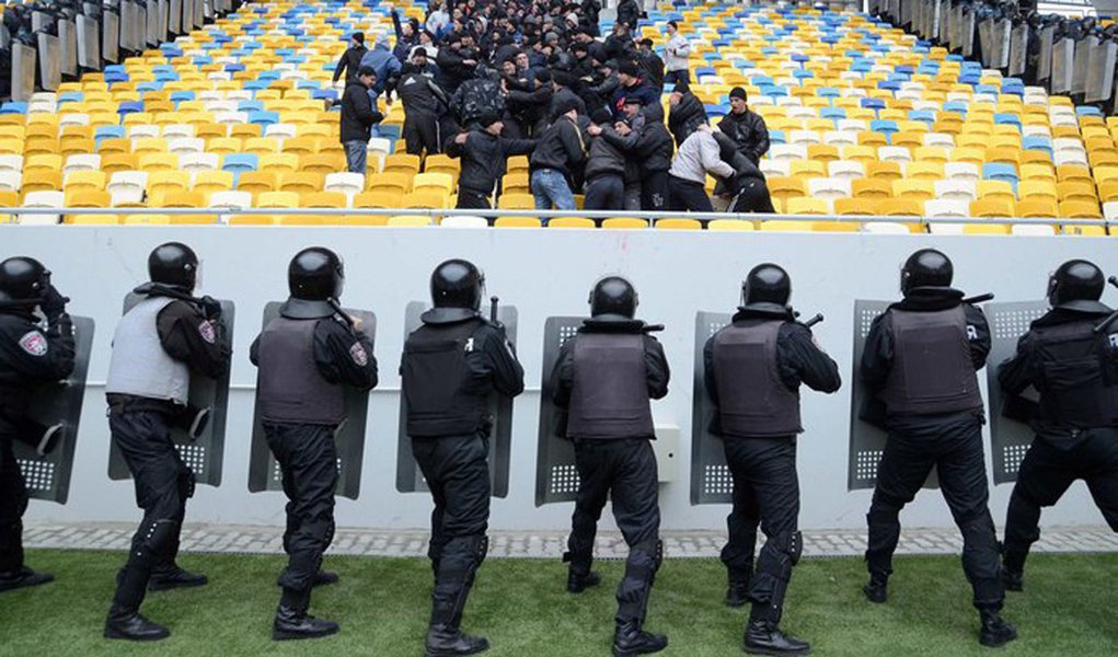 Policiais aprendem na Alemanha esquema de segurança em Jogos