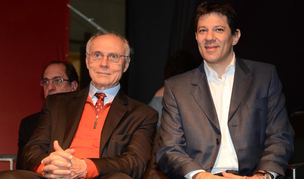 Furtado na Virada, Suplicy defende Haddad