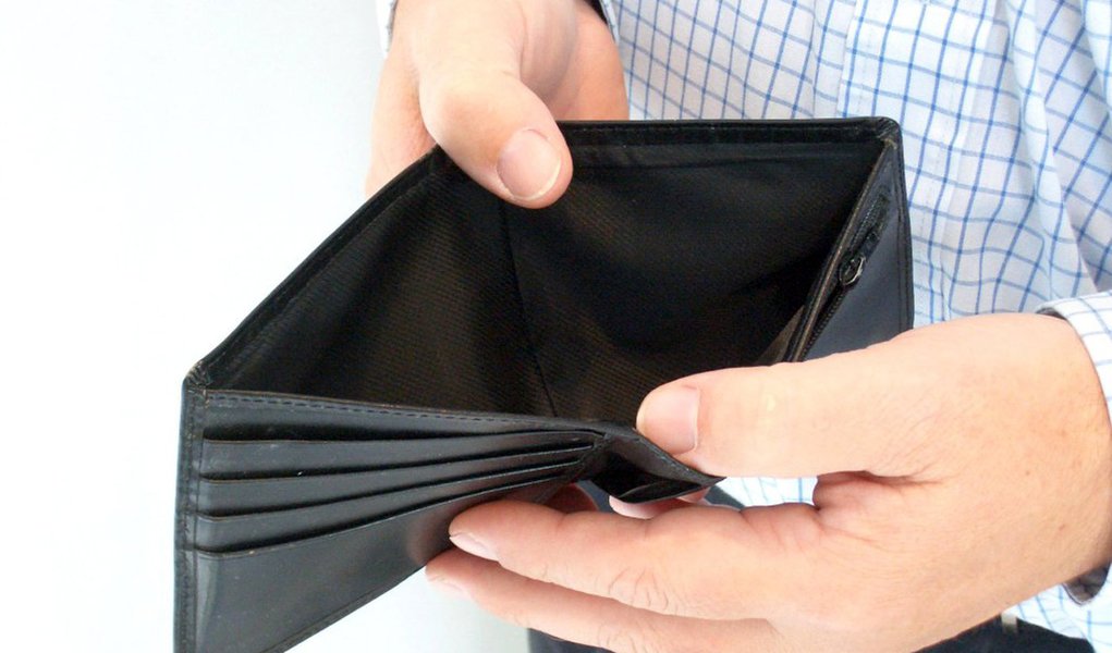 Problemas financeiros podem causar prejuízos à saúde