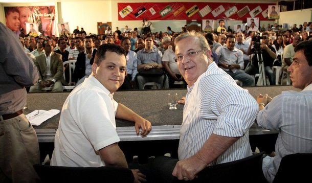 Paulo reúne e orienta candidatos a vereador