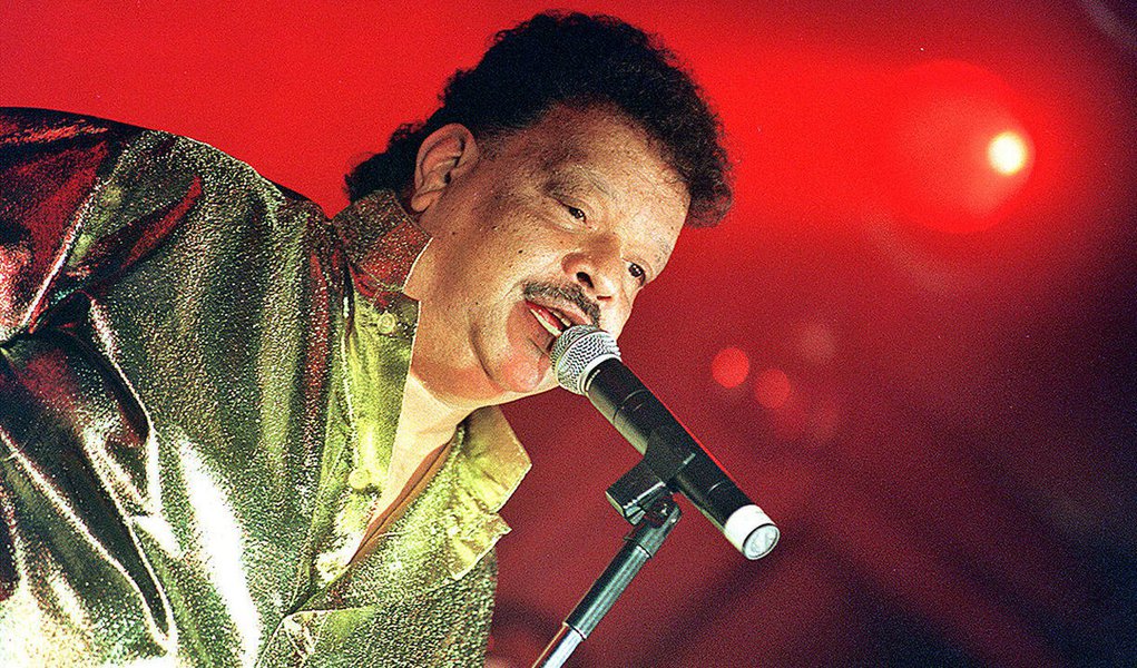 Corpo de Tim Maia é exumado