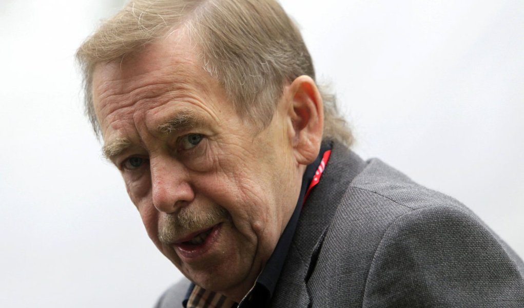 Morre Vaclav Havel, ex-presidente da República Checa