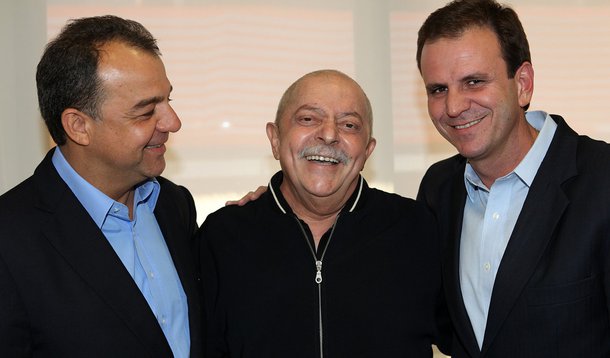 Sérgio Cabral e Eduardo Paes visitam Lula no hospital