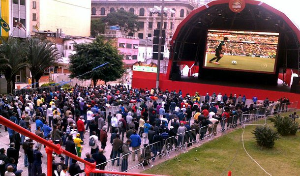 Exibição de jogos da Copa deverão ter licença da Globo
