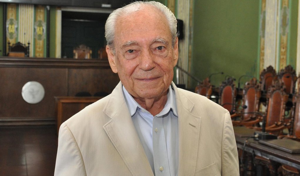 Waldir Pires ao 247: O Brasil será um grande país