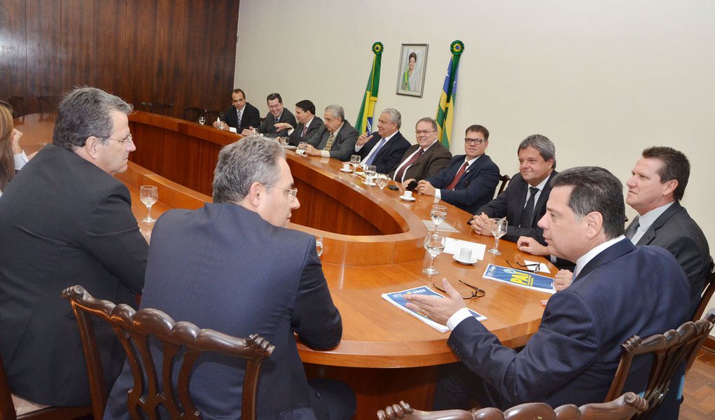 Governo discute PAI com 40 ações estratégicas