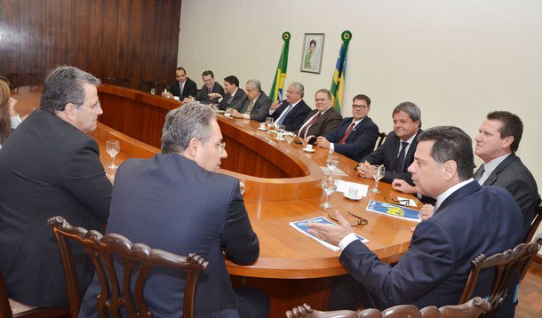 Governo discute PAI com 40 ações estratégicas
