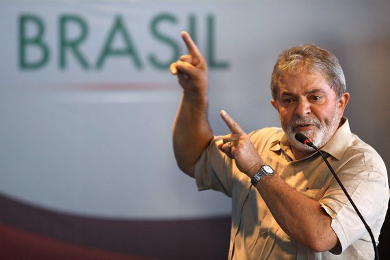 Exilado, Estadão veste a carapuça oferecida por Lula