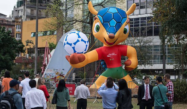 Mascote da Copa-2014 ganha o nome "Fuleco"