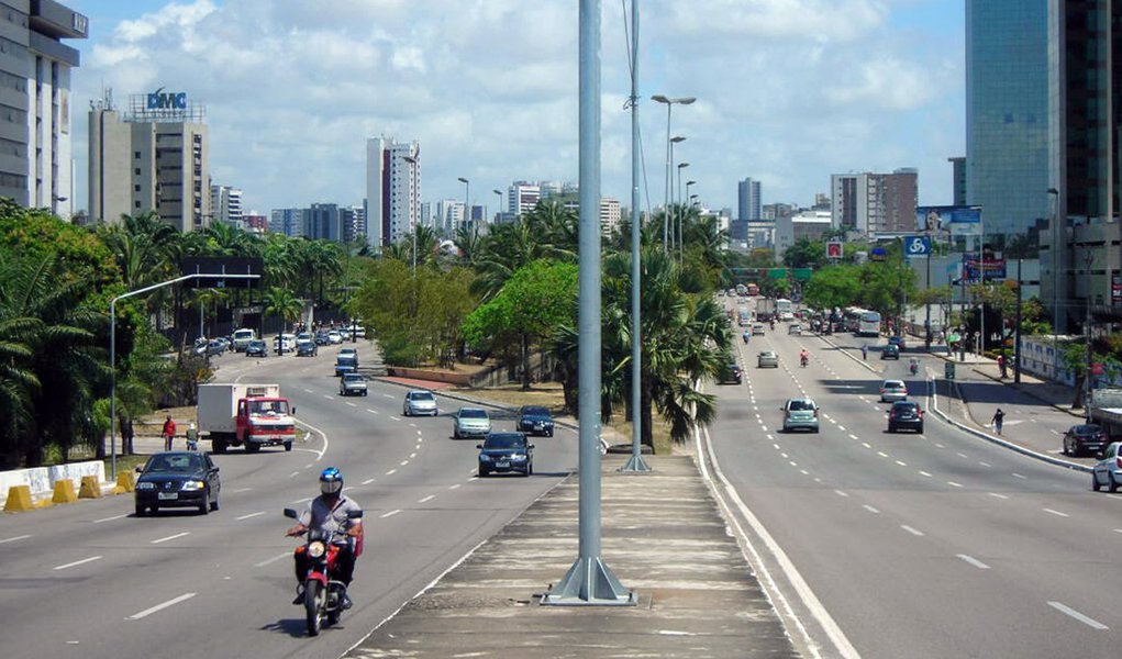 Propaganda eleitoral ainda tranquila no Recife