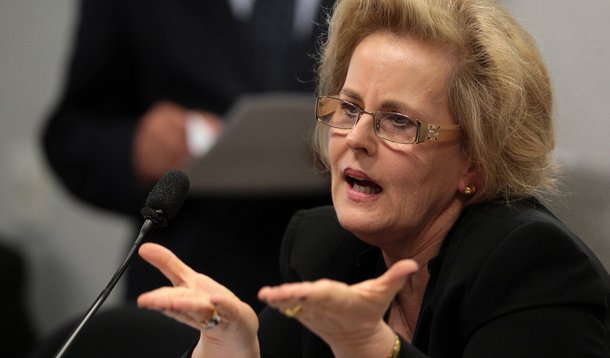 Senado aprova indicação de Rosa Weber para o STF