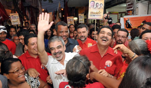 PT apresenta conselho político e coordenação