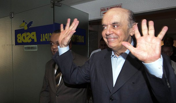 Serra promete que, se eleito, fica os 4 anos. Será?
