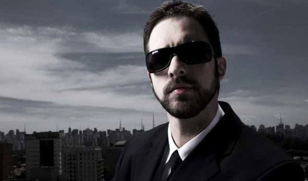 Fim da novela: Rafinha Bastos deixa Band sem pagar multa