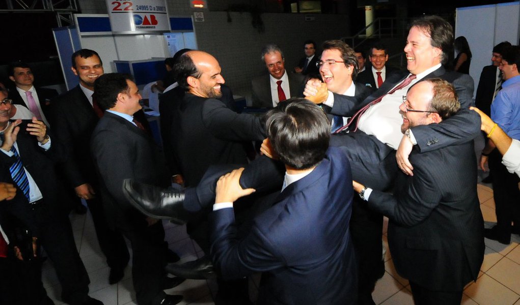 Pedro Henrique é o novo presidente da OAB-PE