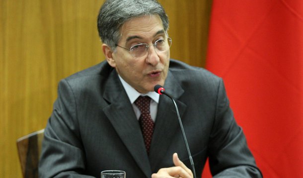 Pimentel: "Caso está superado". Será mesmo?