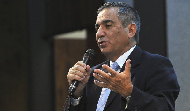 Gilberto Carvalho diz que relação com base aliada “está bem”