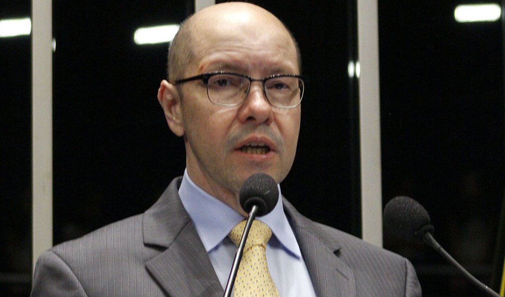 Senado aprova prorrogação da DRU em 1º turno