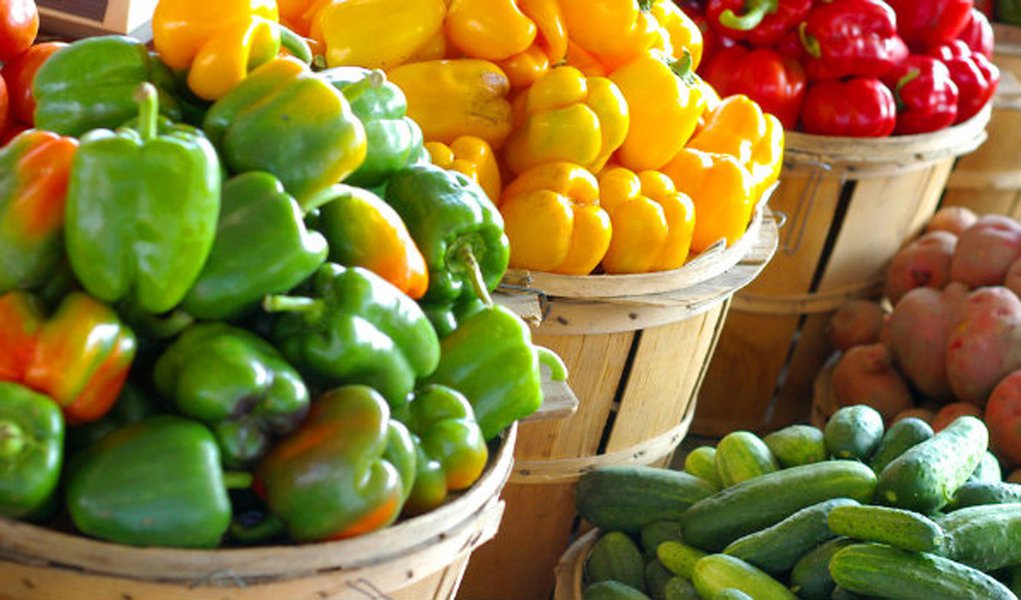 Anvisa vai retirar do mercado dois tipos de agrotóxicos até 2013