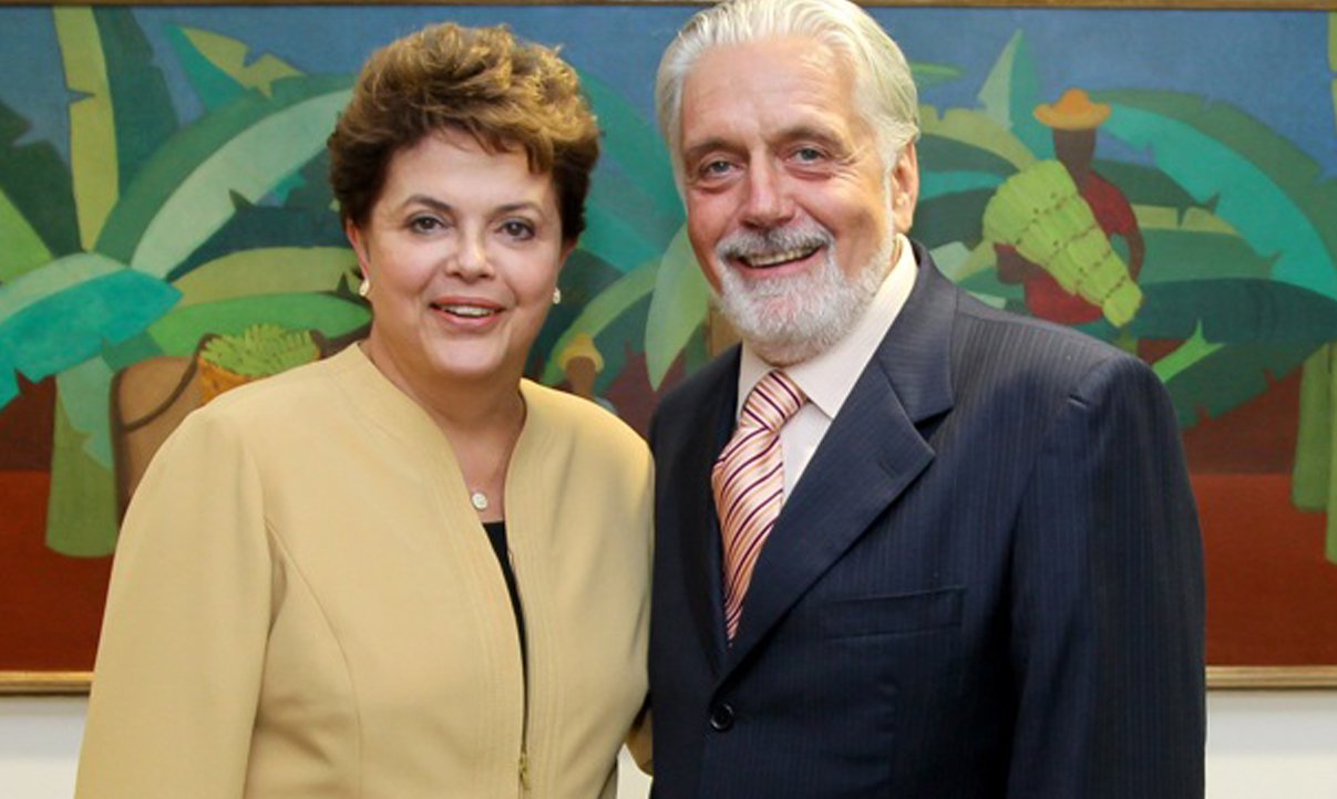 Secom não dá pauta de reunião de Wagner e Dilma