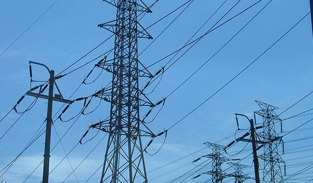 Redução de tarifa derruba ações da Eletropaulo