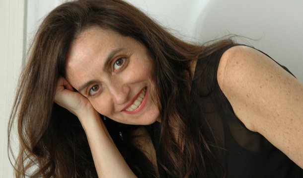 Pianista Sonia Rubinsky lança álbum com recital 