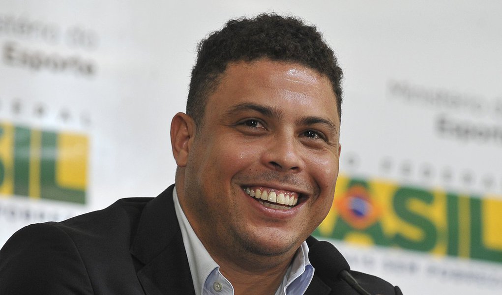 Ronaldo declara interesse em assumir a CBF