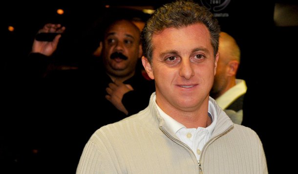 Sem elementos para julgar, Luciano Huck sai em defesa do filho de Eike