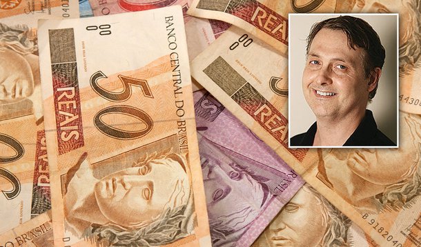 "Tirem Deus do dinheiro", pede jornalista da Época