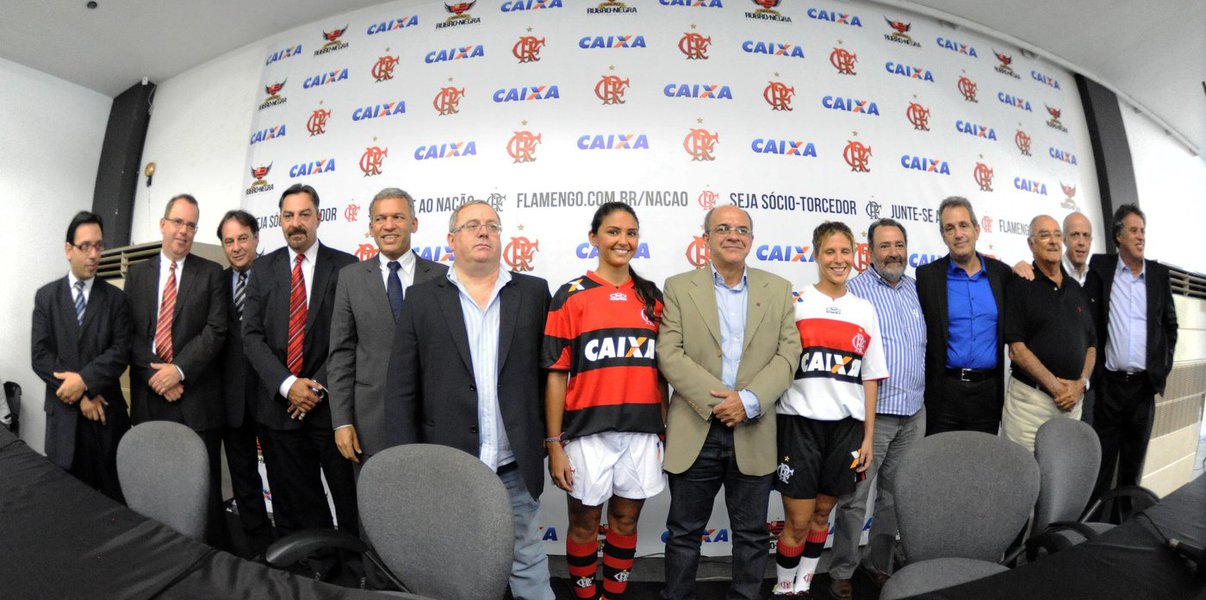Flamengo anuncia acordo de patrocínio com a Caixa