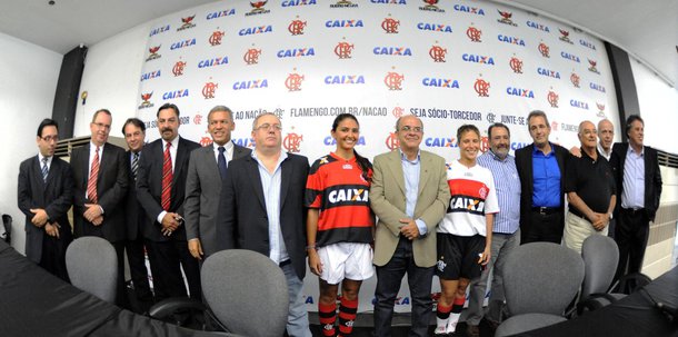 Flamengo anuncia acordo de patrocínio com a Caixa