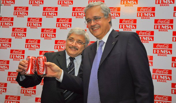 Mexicana Coca-Cola Femsa inicia nova fábrica em MG